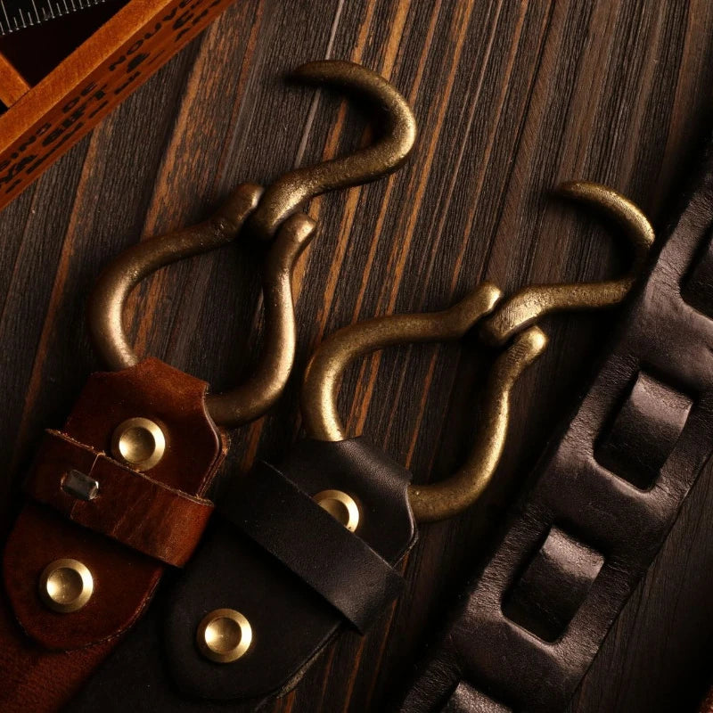 Stagwood Cowhide Hook Belt